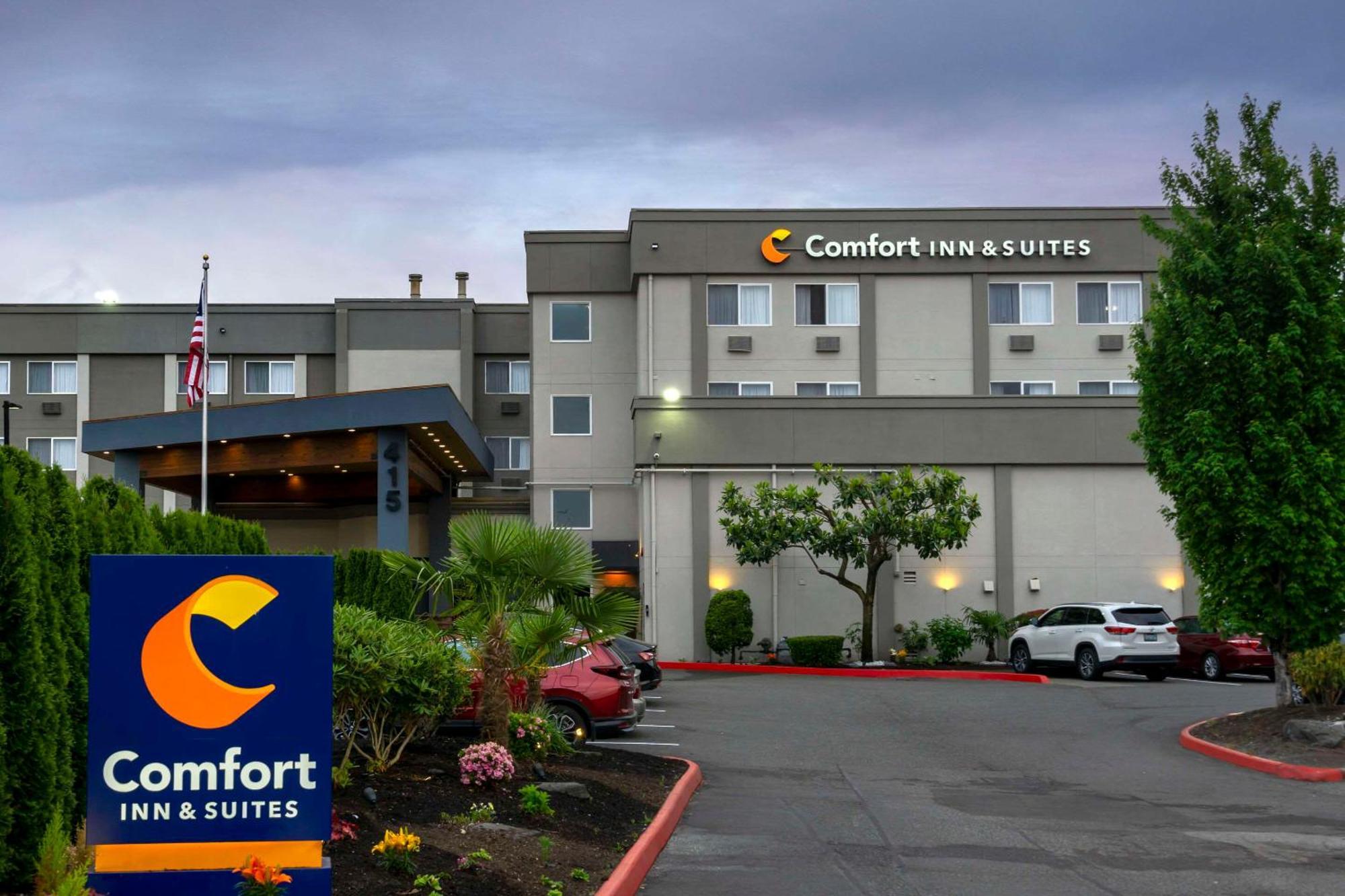 Comfort Inn & Suites Pacific - Auburn Exterior photo